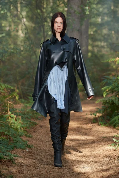 Look 47